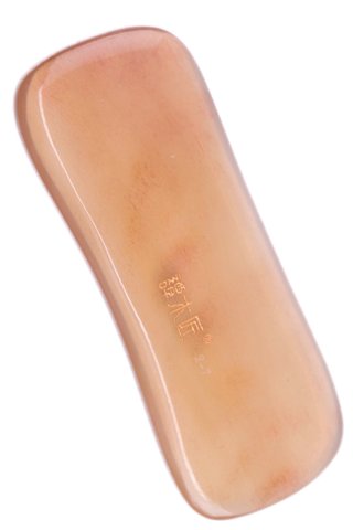 8100232 | tan Mujiang Natura Ox Horn Scrapping Plate For Body And Face