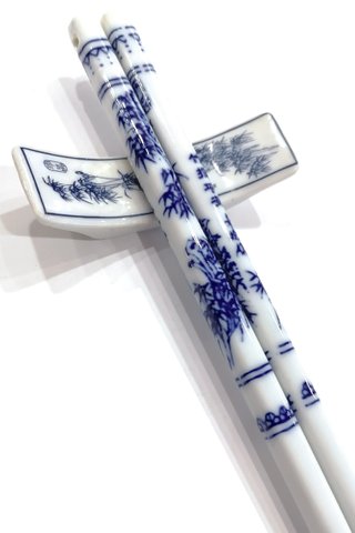 Blue Bamboo Design | Porcelain Chopsticks and Holders Dining Set