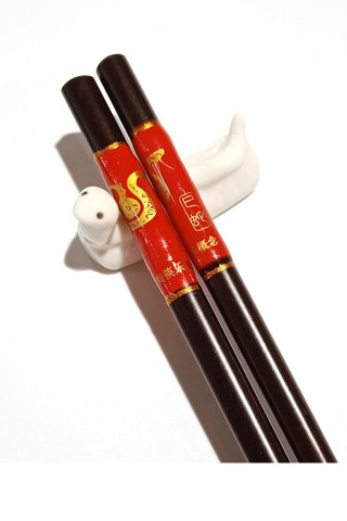 Chinese 12 Zodiac Snake Design Wooden Chopsticks With Porcelain Holder Customized Personal Chopsticks Gift Set 