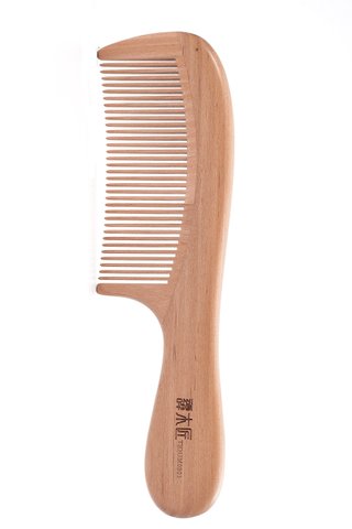8100093 | Tan's Tendon Wooden Haircare Comb