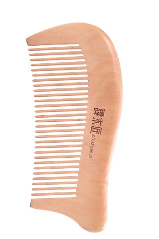 8100081 | Tan's Tendon Wooden Haircare Comb